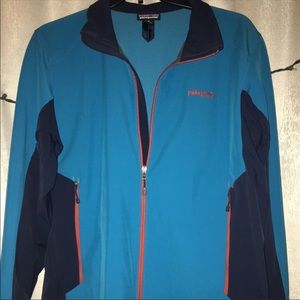 Blue Patagonia wind breaker